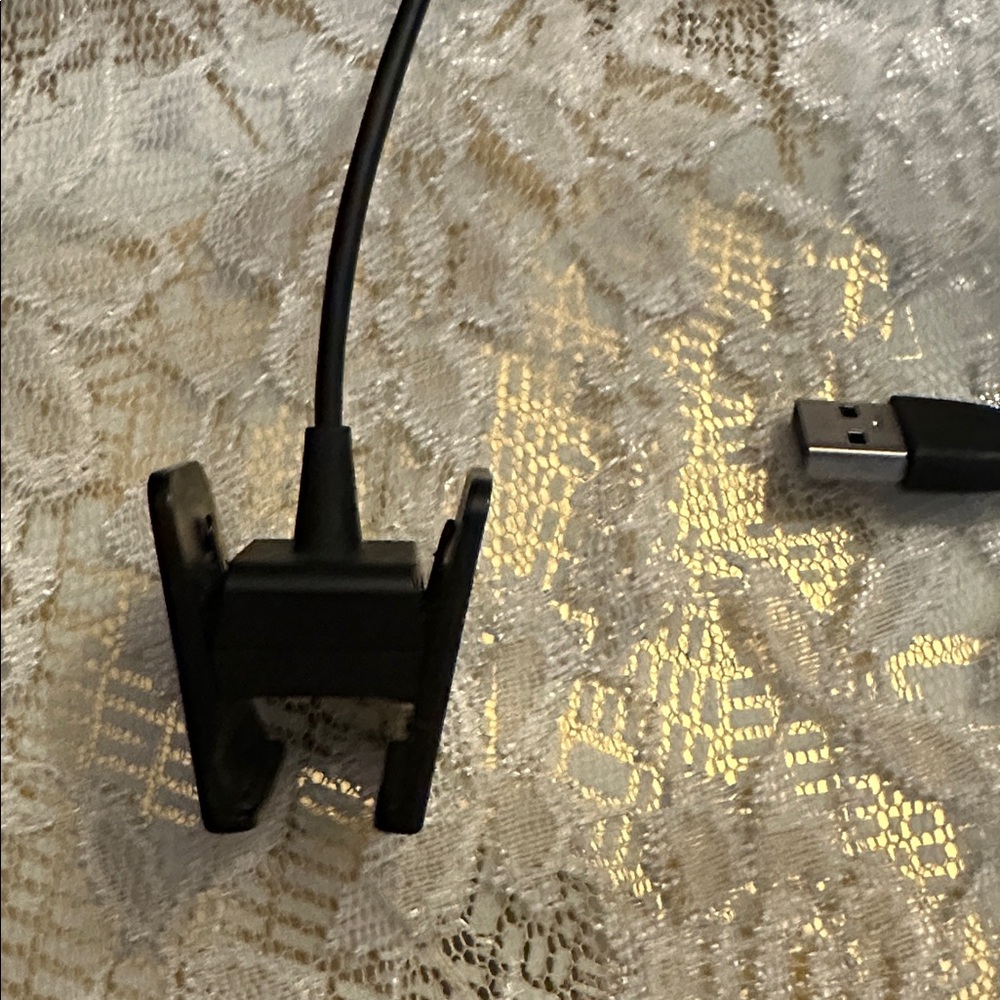 Fitbit Charge 2​ - Picture 7 of 8